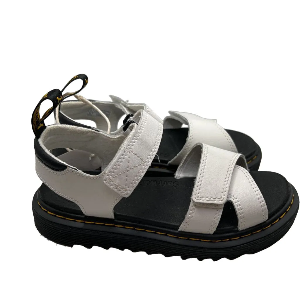 LEATHER STRAP SANDALS