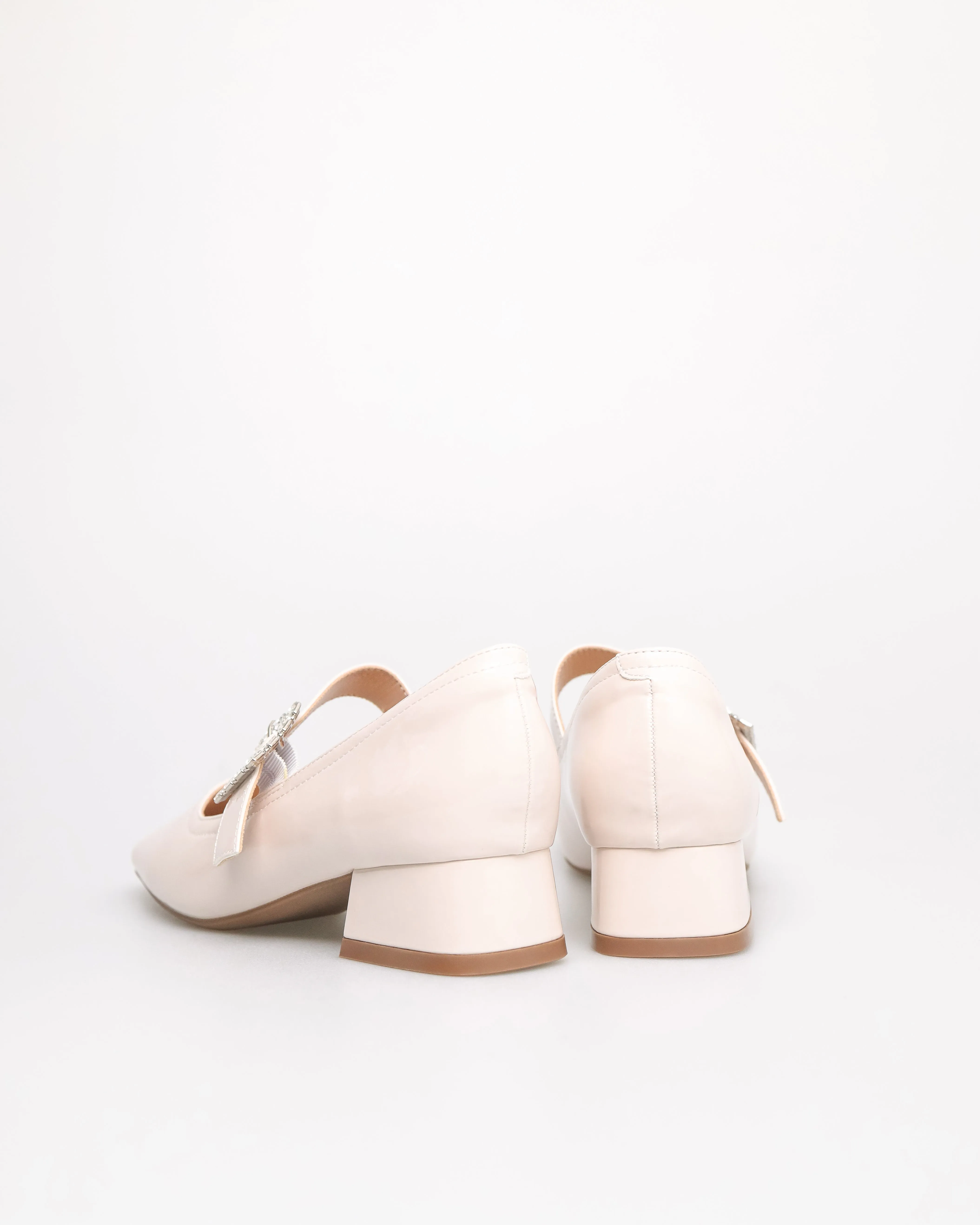 Tomaz NN416 Ladies Ballerina Buckle Heels (Cream)